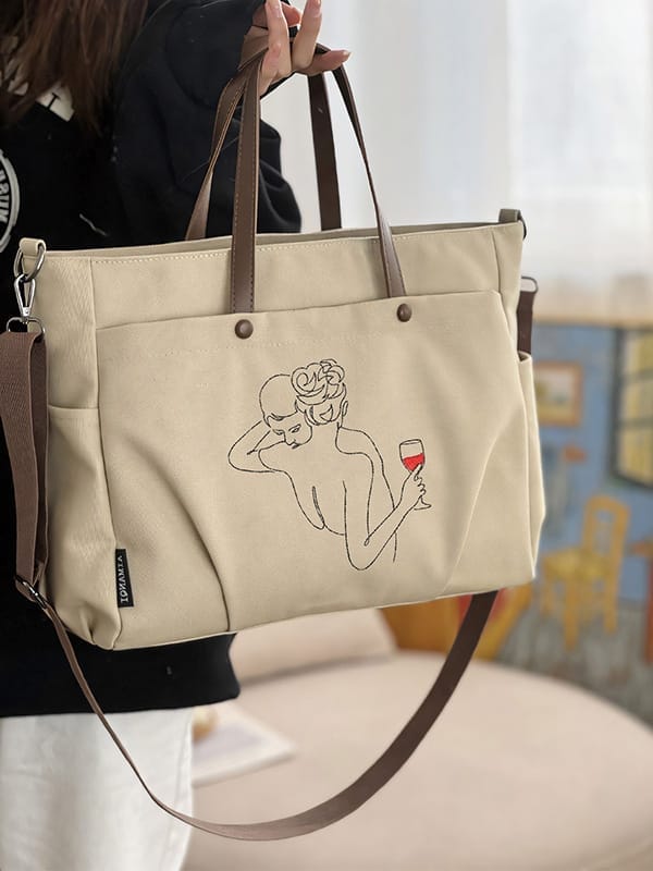 Feel the Love Discover the Essence of Romantic Relationships! Embroidered bag