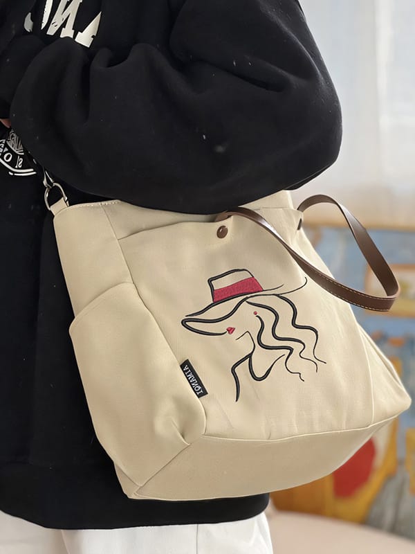 Timeless Charm Awaits Grab Your Malaga Lady Embroidered bag